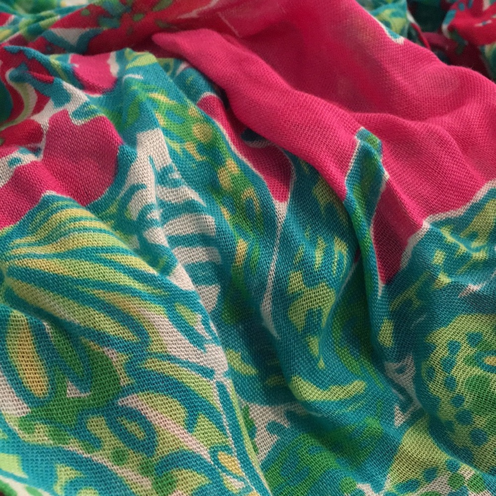 Lilly Pulitzer infinity loop scarf